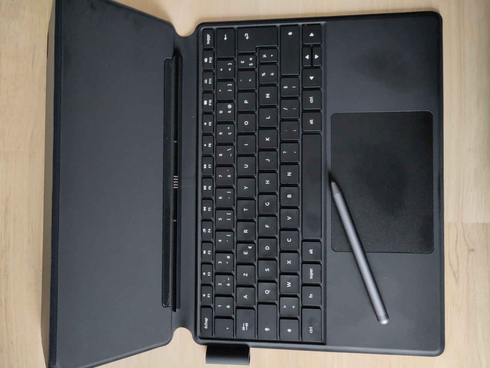 Starlite keyboard/touchpad and stylus